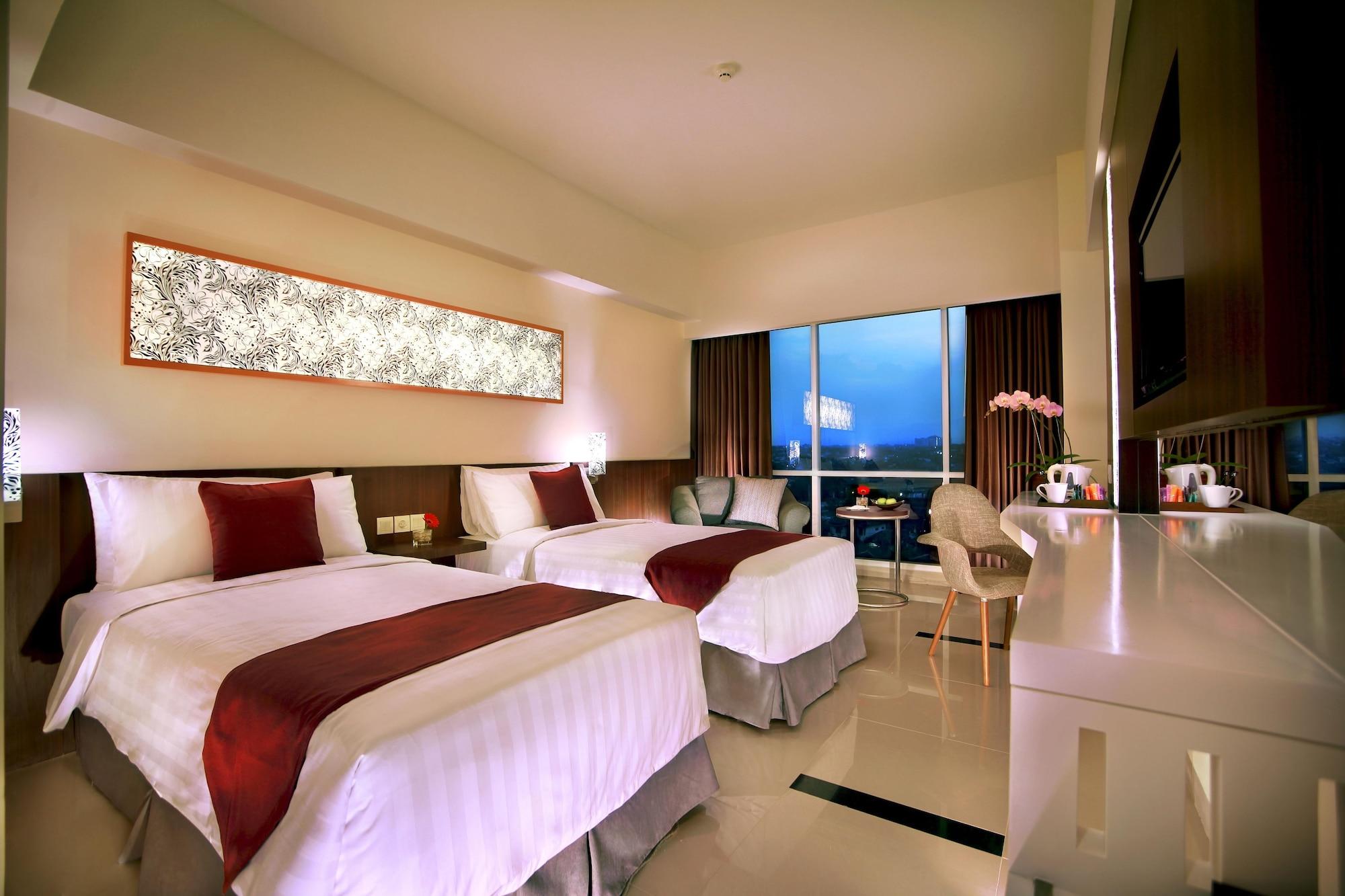 Atria Hotel Маланг Экстерьер фото