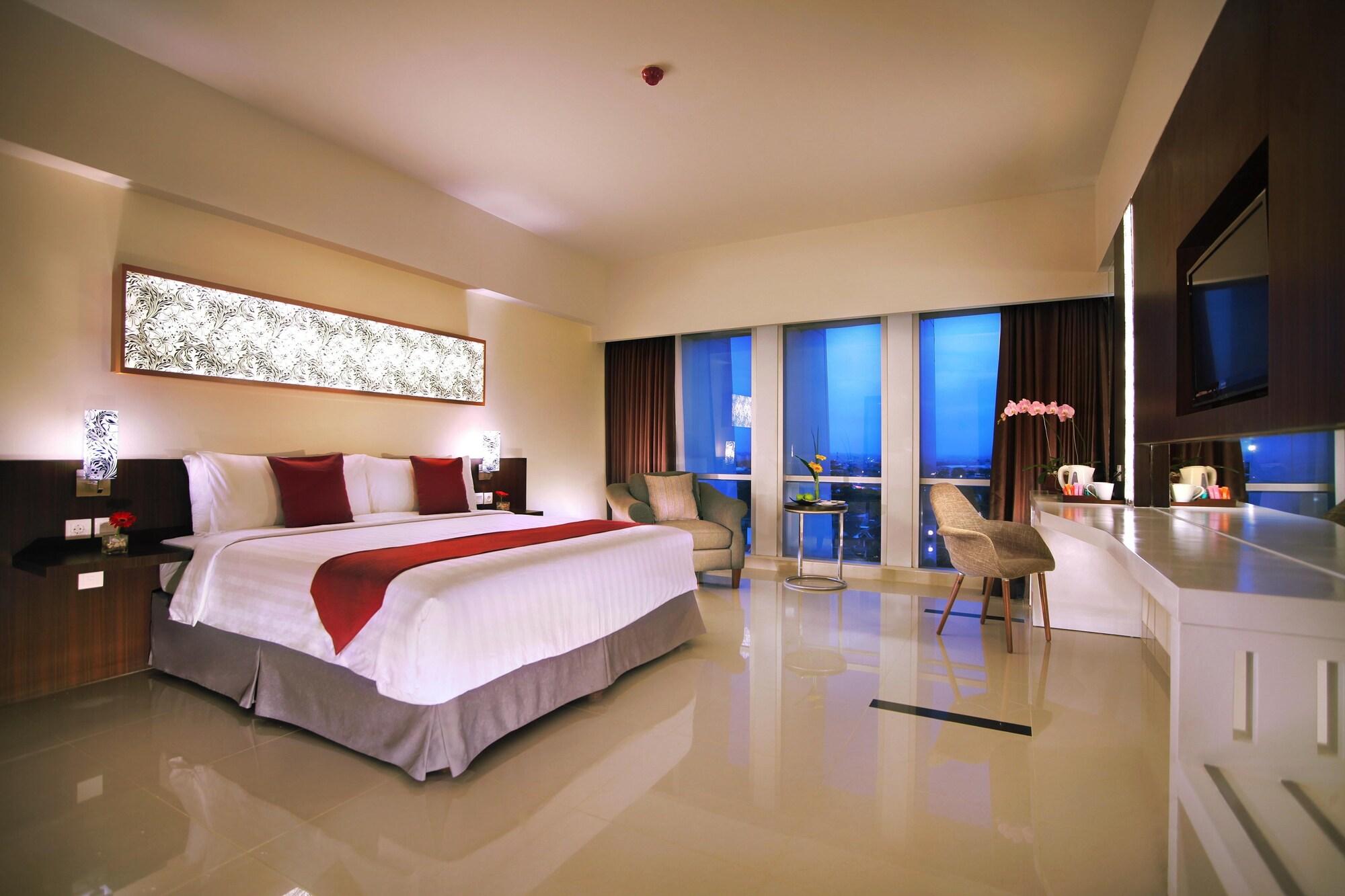 Atria Hotel Маланг Экстерьер фото