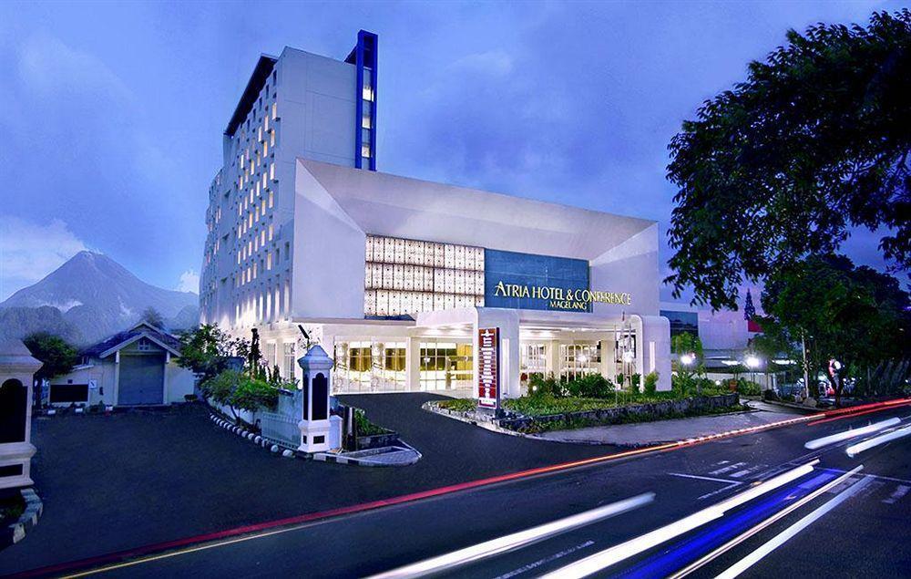 Atria Hotel Маланг Экстерьер фото