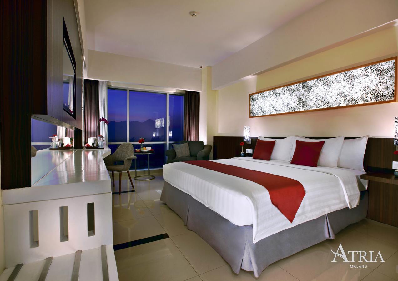 Atria Hotel Маланг Экстерьер фото
